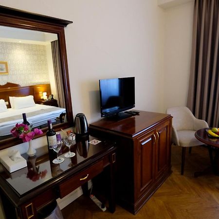 Christmas Hotel - القدس المظهر الخارجي الصورة