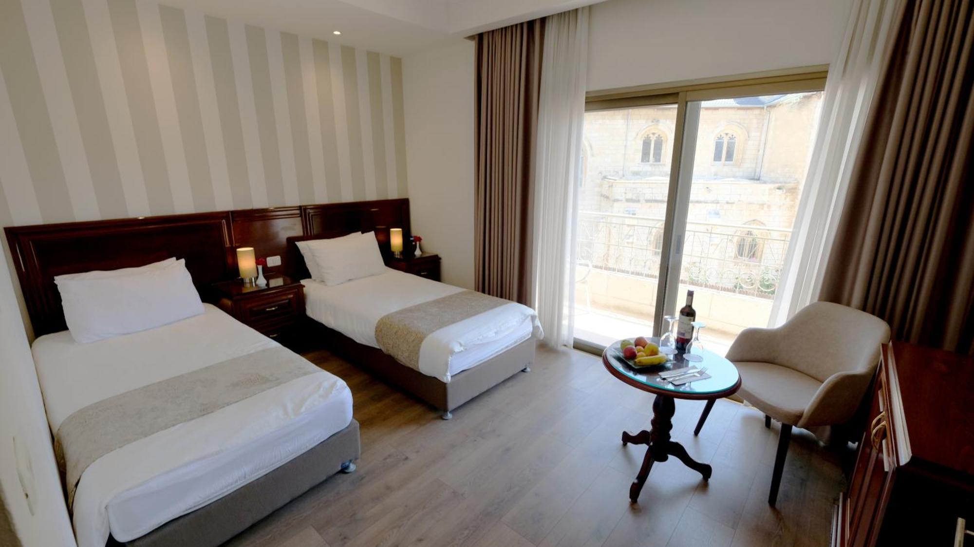 Christmas Hotel - القدس المظهر الخارجي الصورة
