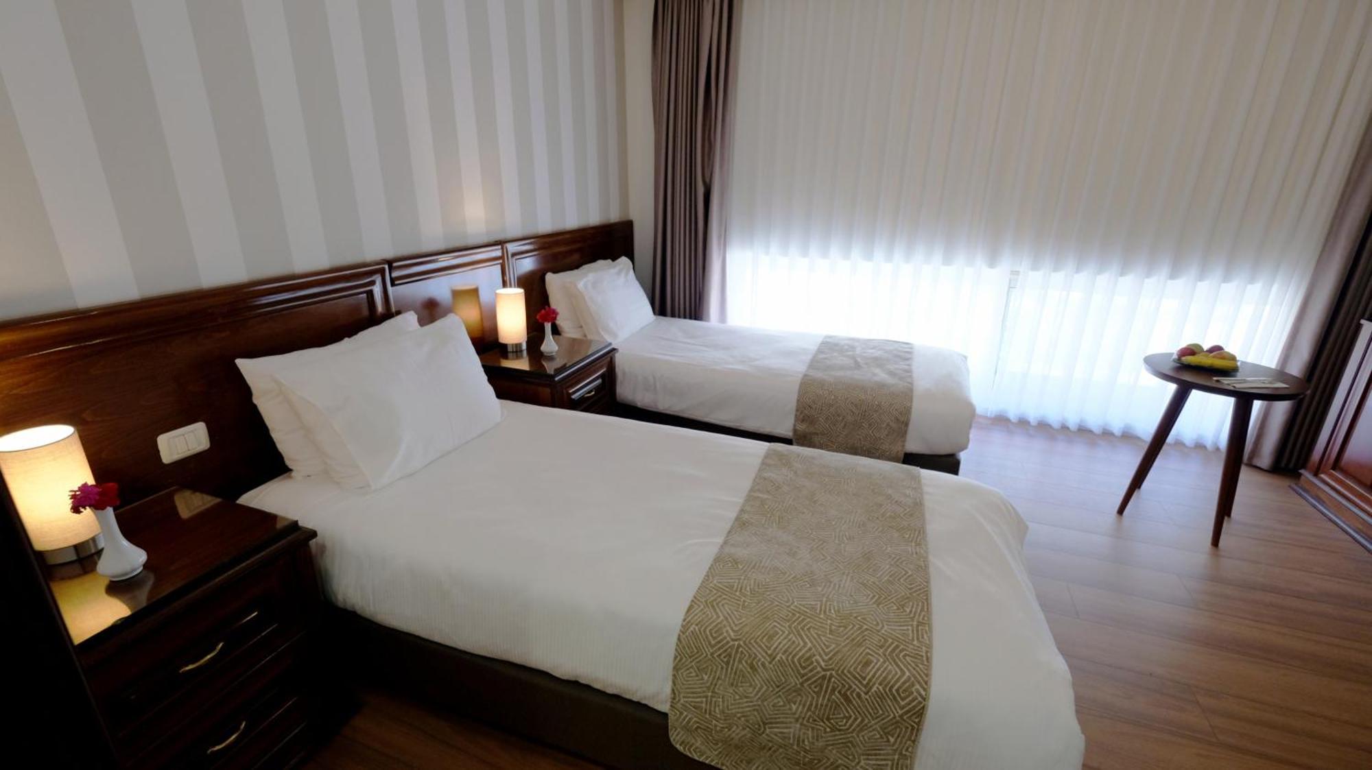 Christmas Hotel - القدس المظهر الخارجي الصورة