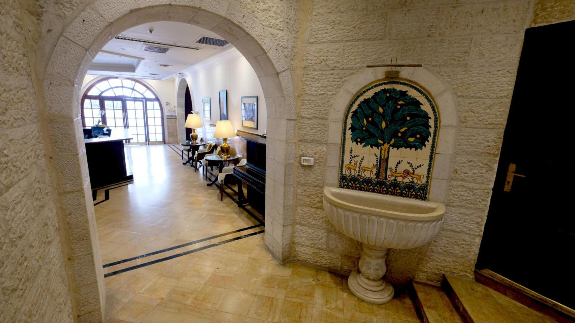 Christmas Hotel - القدس المظهر الخارجي الصورة