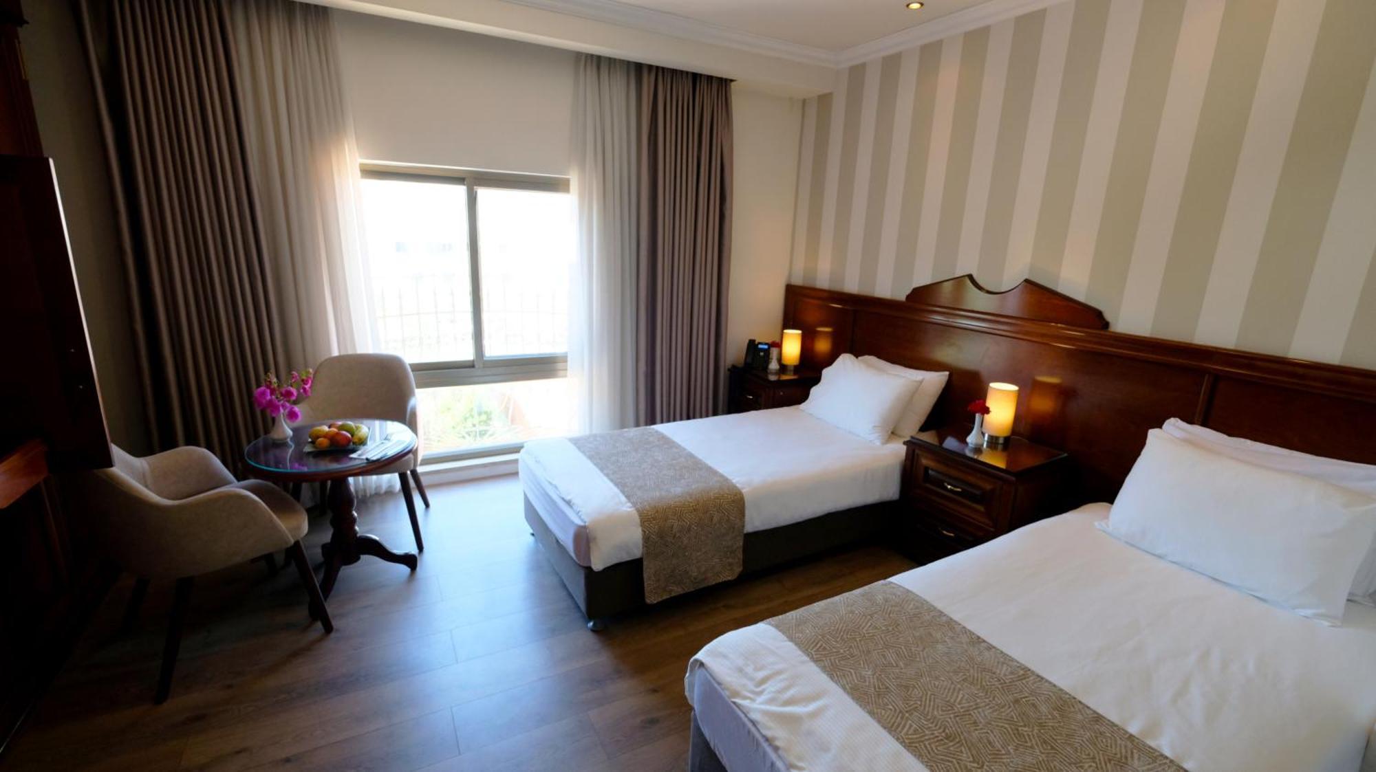 Christmas Hotel - القدس المظهر الخارجي الصورة